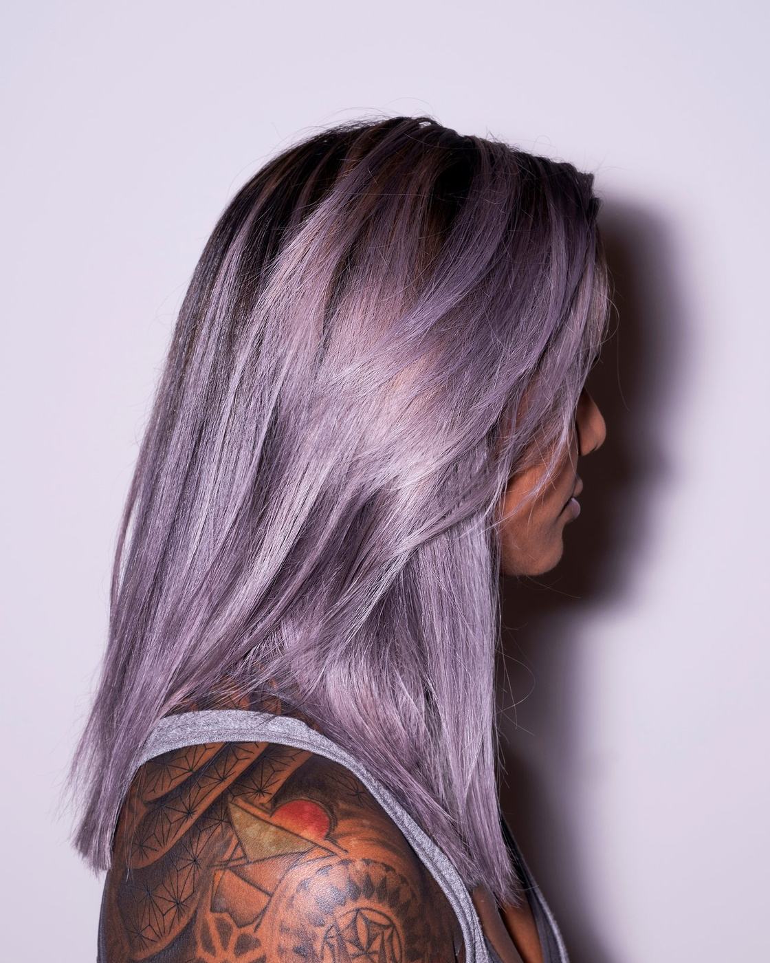 Vorher: lavendelfarbene Coloration