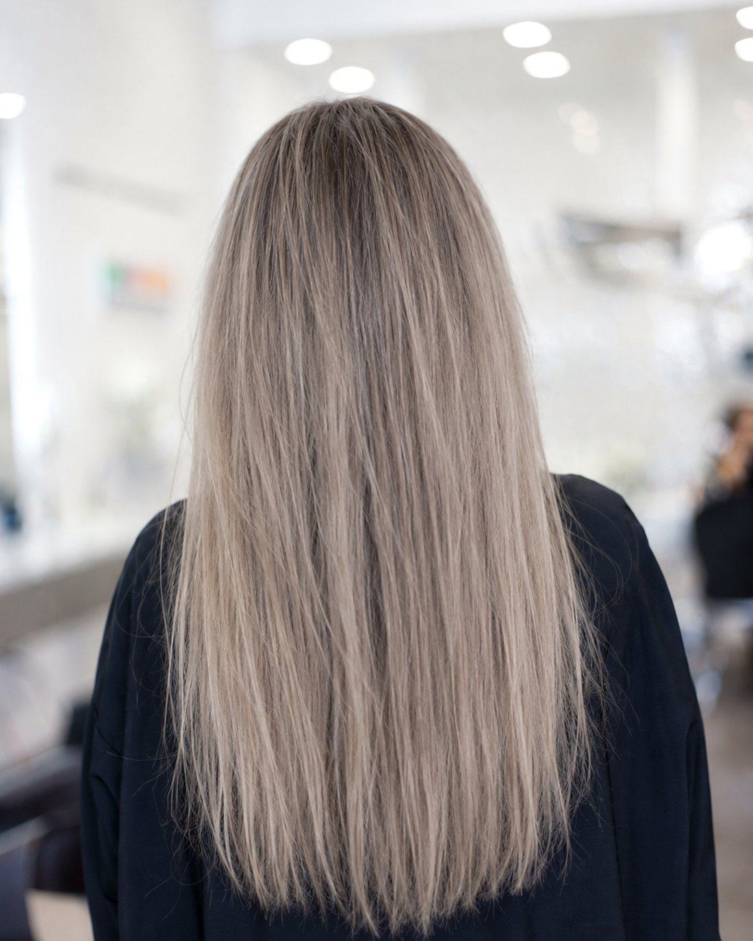 Nachher: glattes, natürliches Haar